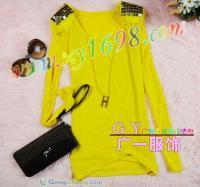 秋季女上裝批發(fā)攻略 探尋世界工廠網(wǎng)等優(yōu)質(zhì)低價(jià)貨源